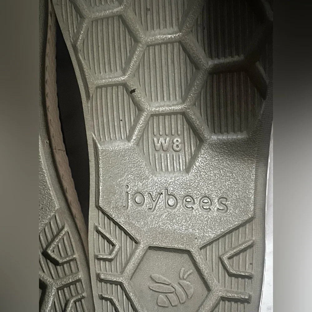 Joybees Women's Espadrille shoes in the Dusty Olive Size 8